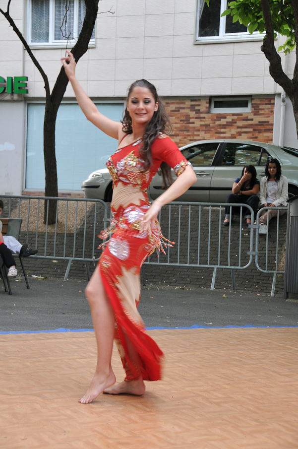 Maison de Quartier Champs Elysees Evry - Danse Orientale 115.jpg